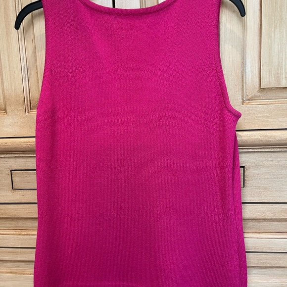 St John sleeveless shocking pink shell size P - Picture 2 of 3